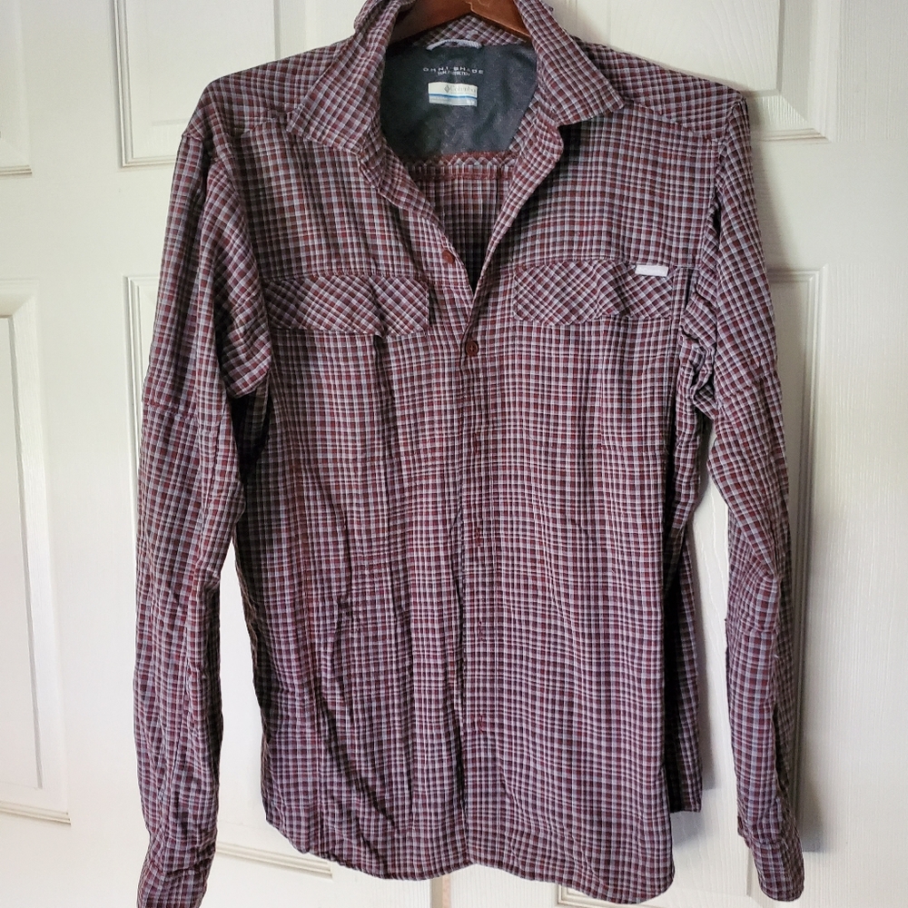 Columbia Men's Long Sleeve Plaid Button-Down Shirt in Maroon and Navy